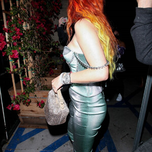 Naked Celebrity Pic Bella Thorne 016 pic