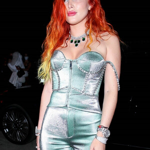 Best Celebrity Nude Bella Thorne 024 pic