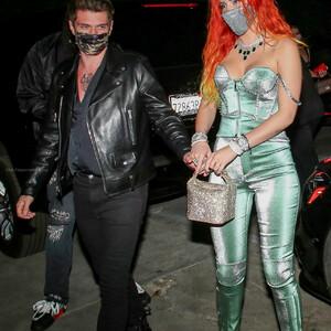 Free Nude Celeb Bella Thorne 041 pic
