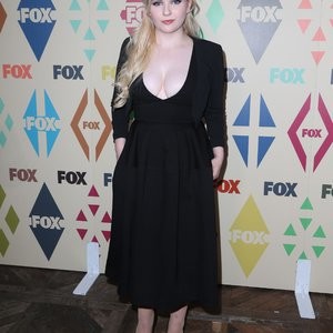 Famous Nude Abigail Breslin 040 pic
