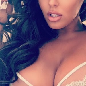 Best Celebrity Nude Abigail Ratchford 071 pic