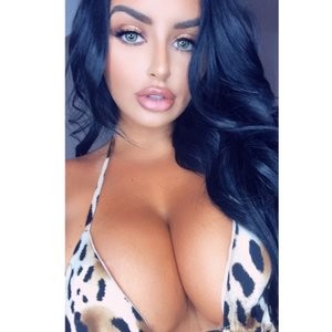 Naked celebrity picture Abigail Ratchford 157 pic
