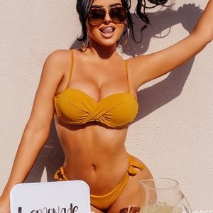Free Nude Celeb Abigail Ratchford 020 pic