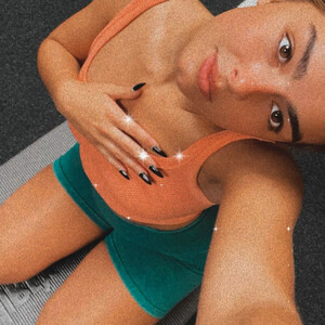 Free Nude Celeb Addison Rae 001 pic