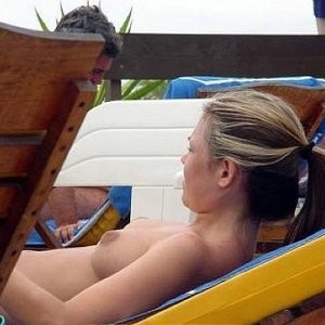 Adele Silva Topless (2 Photos) – Leaked Nudes