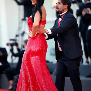 Newest Celebrity Nude Adriana Lima 002 pic