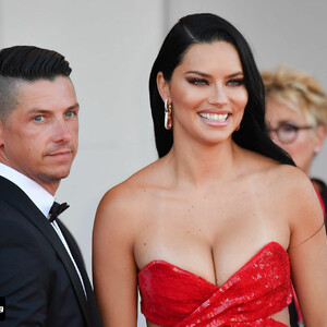 Celebrity Leaked Nude Photo Adriana Lima 106 pic