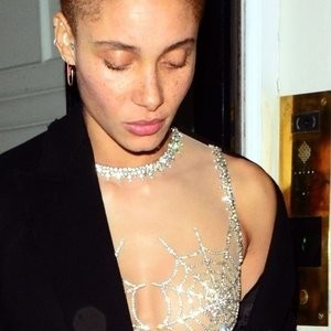 Naked celebrity picture Adwoa Aboah 008 pic
