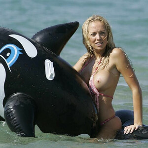 Hot Naked Celeb Aisleyne Horgan-Wallace 057 pic