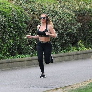 Aisleyne Horgan-Wallace’s Busty Workout (24 Photos) – Leaked Nudes