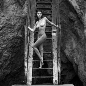 Naked celebrity picture Alejandra Guilmant 002 pic