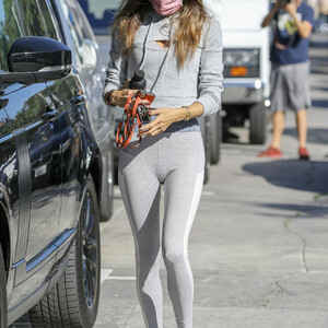 Alessandra Ambrosio Looks Fabulous In Grey Leggings at the Gym (94 Photos) – Leaked Nudes