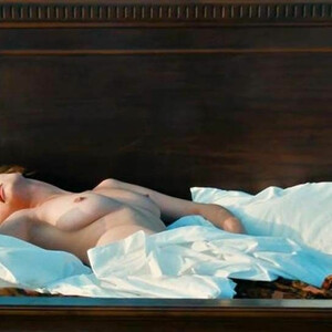 Best Celebrity Nude Alessandra Martines 003 pic