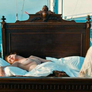 Nude Celeb Pic Alessandra Martines 004 pic