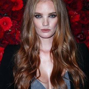 Famous Nude Alexina Graham 016 pic