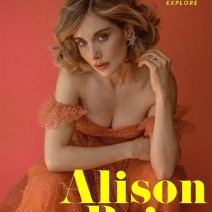 Leaked Celebrity Pic Alison Brie 001 pic