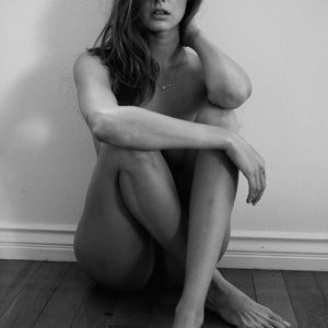 Nude Celeb Pic Alyssa Arce 003 pic