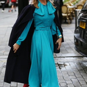 Leaked Celebrity Pic Amanda Holden 009 pic