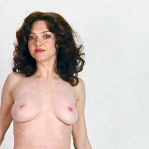 celeb nude Amanda Seyfried 036 pic
