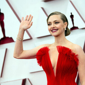 nude celebrities Amanda Seyfried 088 pic