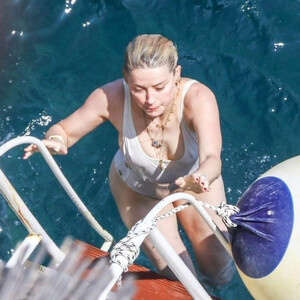 Best Celebrity Nude Amber Heard 168 pic