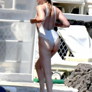 Free Nude Celeb Amber Heard 171 pic