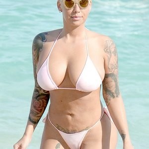 Celebrity Nude Pic Amber Rose 012 pic