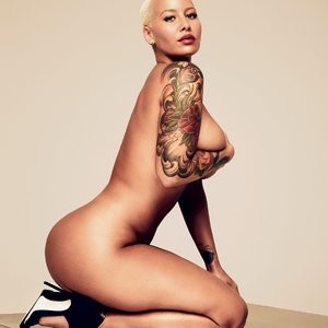 Amber Rose Nude  & Sexy (2 Photos) – Leaked Nudes