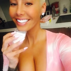 Leaked Amber Rose 013 pic