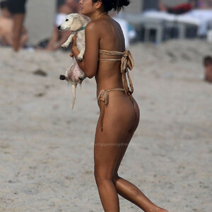 Celebrity Naked Ambra Gutierrez 015 pic