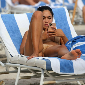 Celebrity Naked Ambra Gutierrez 049 pic