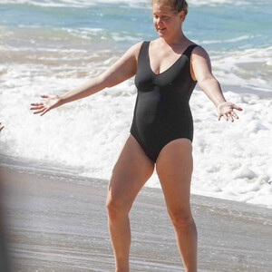 nude celebrities Amy Schumer 010 pic