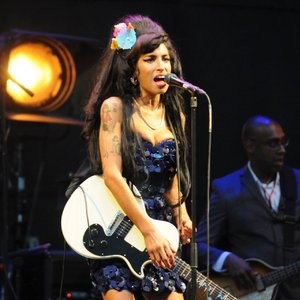 Naked celebrity picture Amy Winehouse 010 pic