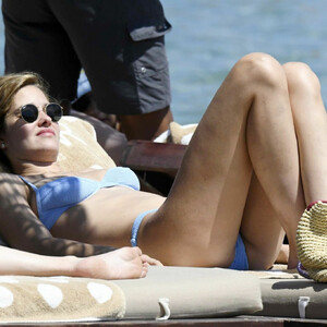 Celebrity Leaked Nude Photo Ana Beatriz Barros 029 pic