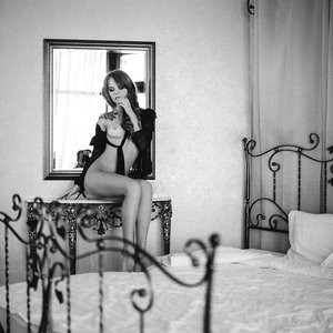 Celebrity Nude Pic Anastasiya Scheglova 012 pic