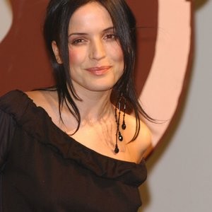 Celebrity Naked Andrea Corr 034 pic