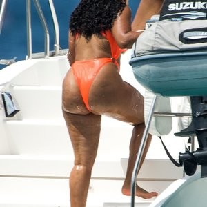 Leaked Celebrity Pic Angela Simmons 012 pic