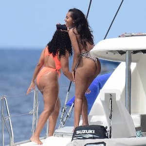 Newest Celebrity Nude Angela Simmons 032 pic