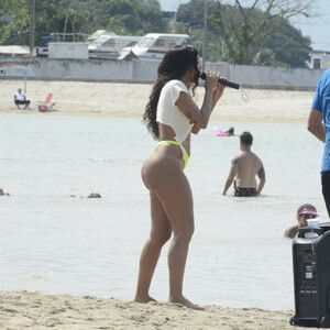 Nude Celeb Anitta 047 pic