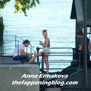 Naked Celebrity Pic Anna Ermakova 070 pic