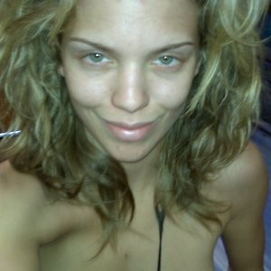 Newest Celebrity Nude AnnaLynne McCord 004 pic