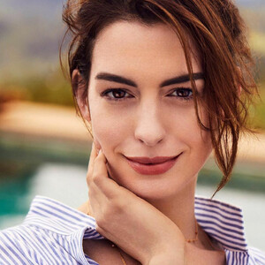 Best Celebrity Nude Anne Hathaway 038 pic