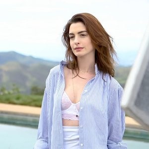 Celebrity Leaked Nude Photo Anne Hathaway 008 pic