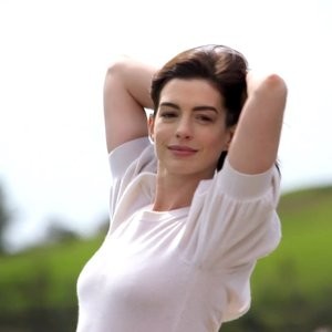 Real Celebrity Nude Anne Hathaway 039 pic