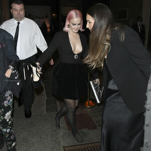 Naked Celebrity Pic Anne-Marie 003 pic