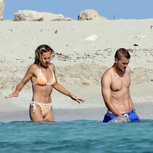 Real Celebrity Nude AnneKee Molenaar 020 pic