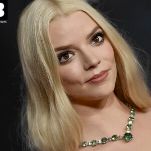 Nude Celeb Anya Taylor-Joy 083 pic