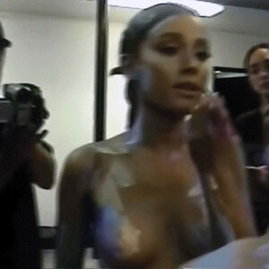 Best Celebrity Nude Ariana Grande 071 pic