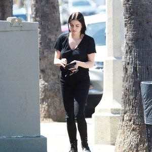 Naked celebrity picture Ariel Winter 029 pic