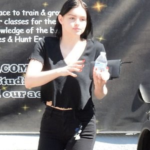Leaked Celebrity Pic Ariel Winter 038 pic